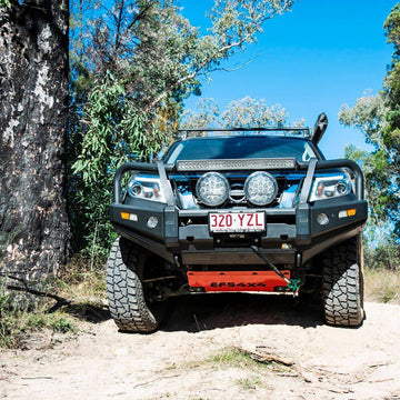 EFS Stockman Bullbar - Mitsubishi Triton 4WD (ML '06-'09, MN '09-'15) - Brixton 4x4 - Buy Online Now!
